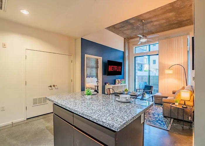 Stylish 2bd - Cdt - Gym, Pool, Parking - Sleep 8 Apartamento Phoenix