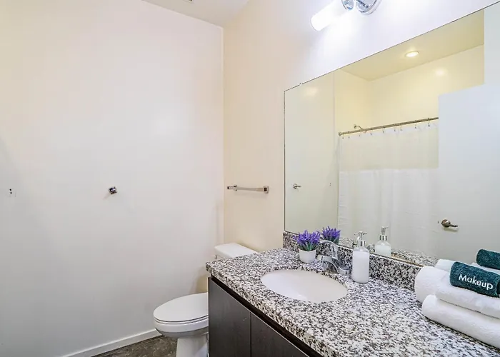 Apartamento Stylish 2bd - Cdt - Gym, Pool, Parking - Sleep 8 Phoenix